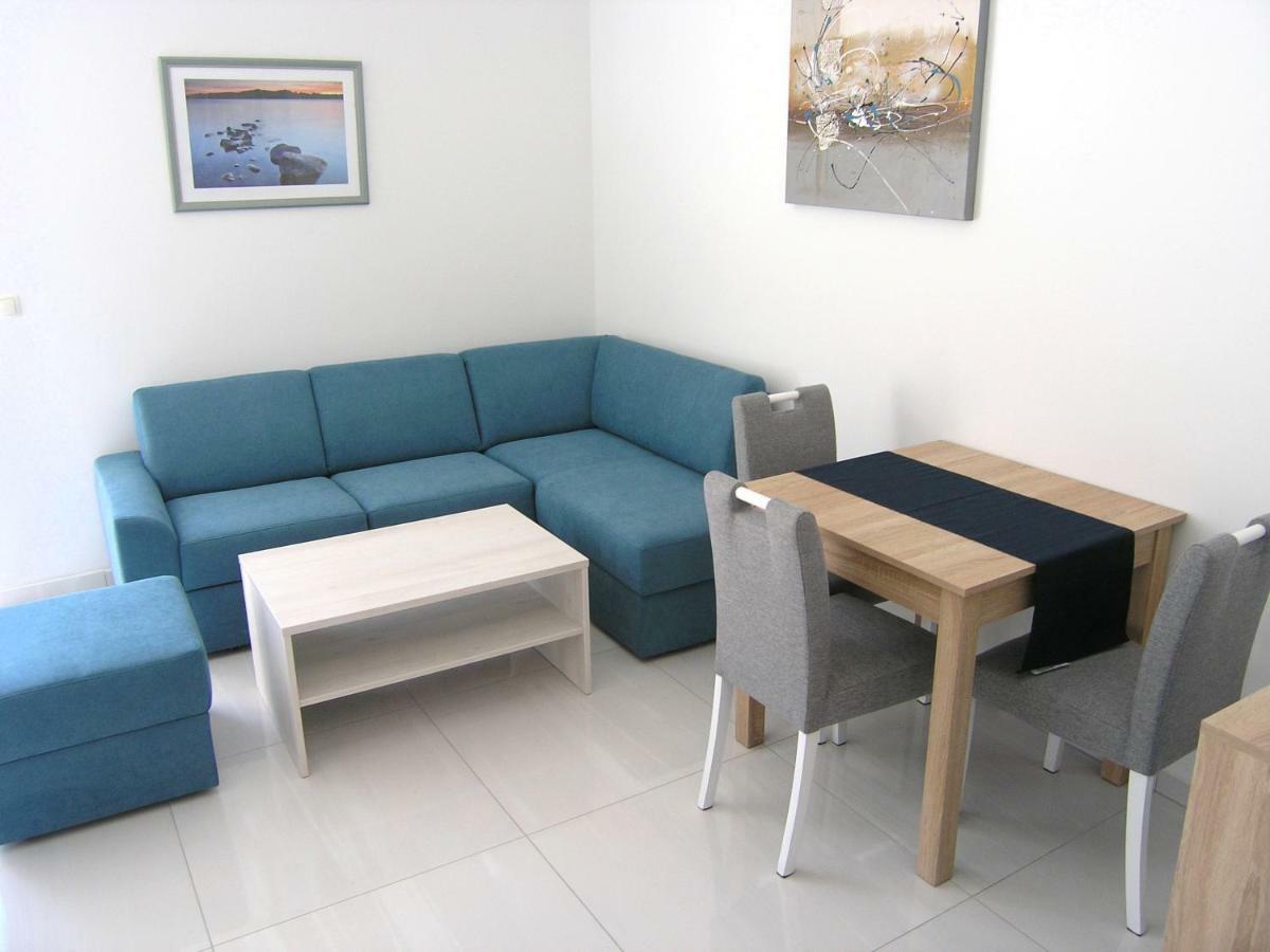 Apartments Sokolovic Krk Town Eksteriør bilde
