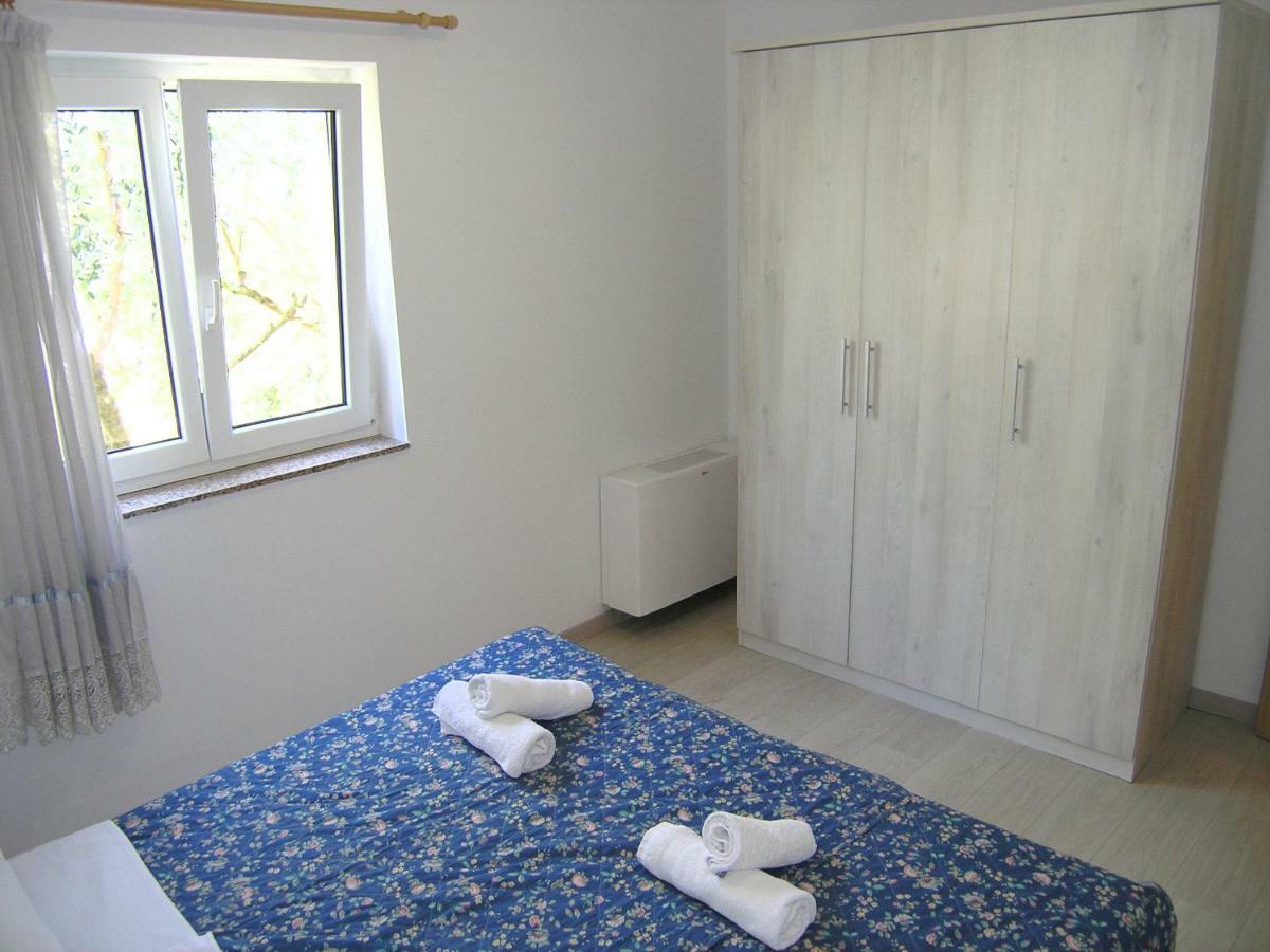 Apartments Sokolovic Krk Town Eksteriør bilde